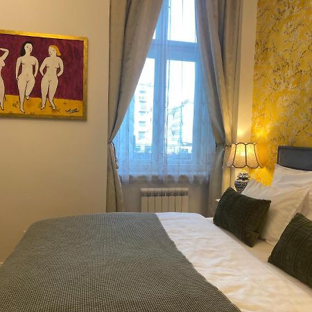 Ferienwohnung Nana Flat Prag Exterior foto